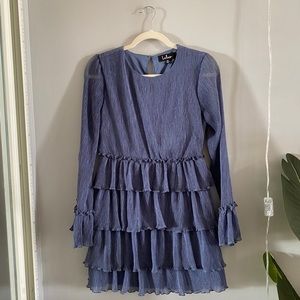 Lulu’s Tiered Long Sleeve Dress